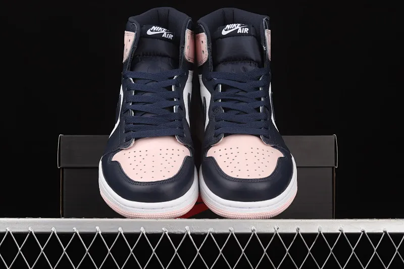 All categories Air Jordan Jordan series basketball shoes Air Jordan 1 High L version Air Jordan 1 High OG Atmosphere AJ1 Joe 1 Bubble Gum high-top basketball shoes DD9335-641